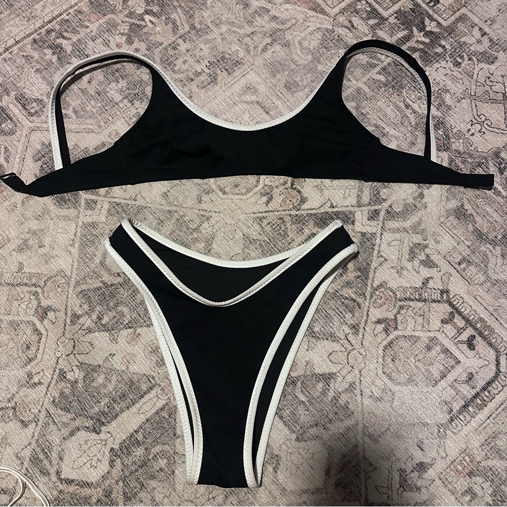 Fabletics Khloe edit bikini